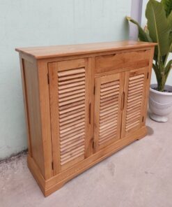 Tủ giày gỗ sồi 3 cánh tay nắm âm 1m2